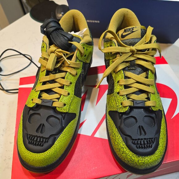 NEW Nike Dunk Low QS NBY Halloween Skull Bright Green Men Size 10 HV6103-300 - Picture 3 of 16